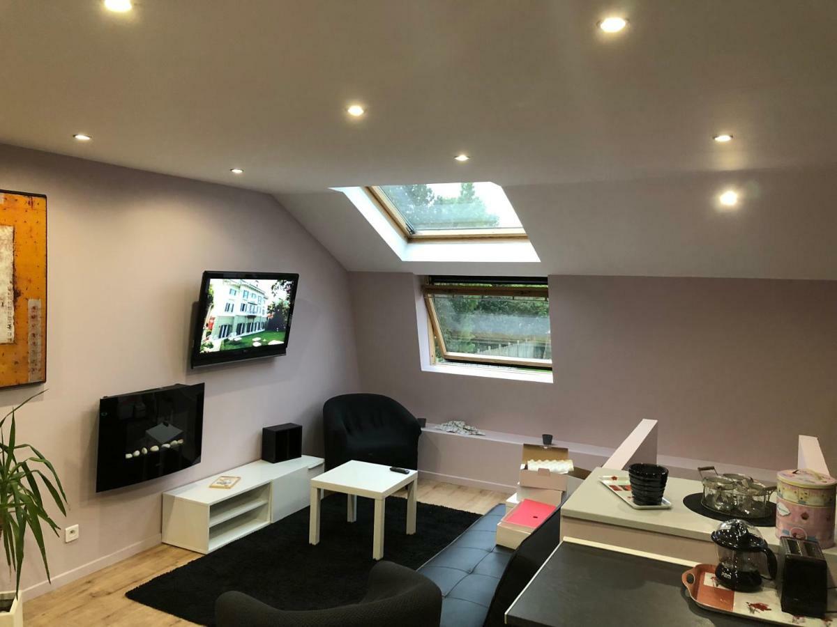 Les Reves By Isa - Cambrai 30 Appt 2Eme Apartment Arras Bagian luar foto
